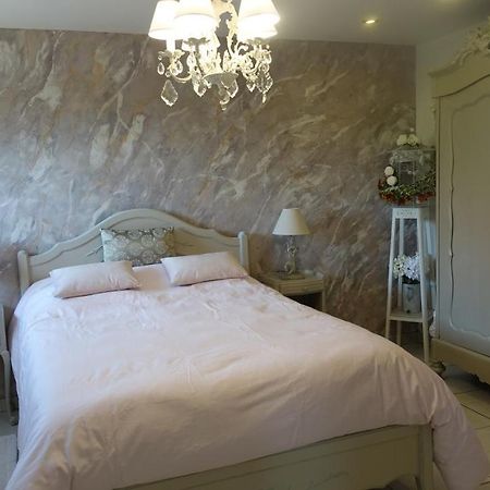Le Jardin Des Secrets Bed & Breakfast La Voivre  Ngoại thất bức ảnh