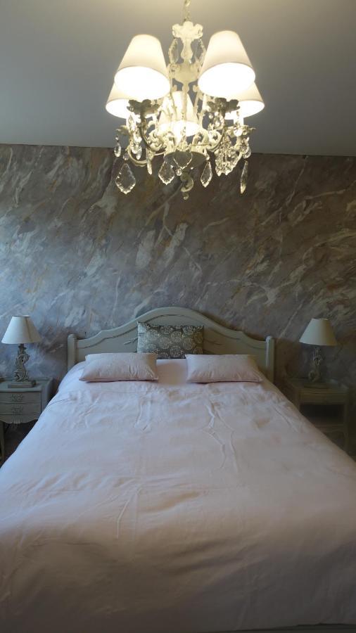Le Jardin Des Secrets Bed & Breakfast La Voivre  Ngoại thất bức ảnh
